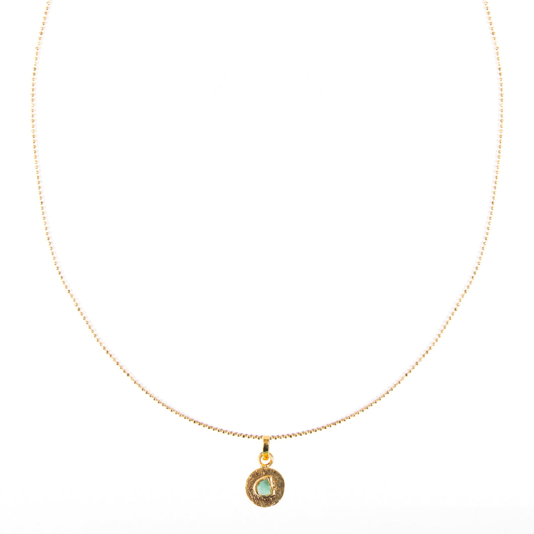 Margarita Round Basic CollectionColombian Raw Emerald & 24k Gold Plated Chain